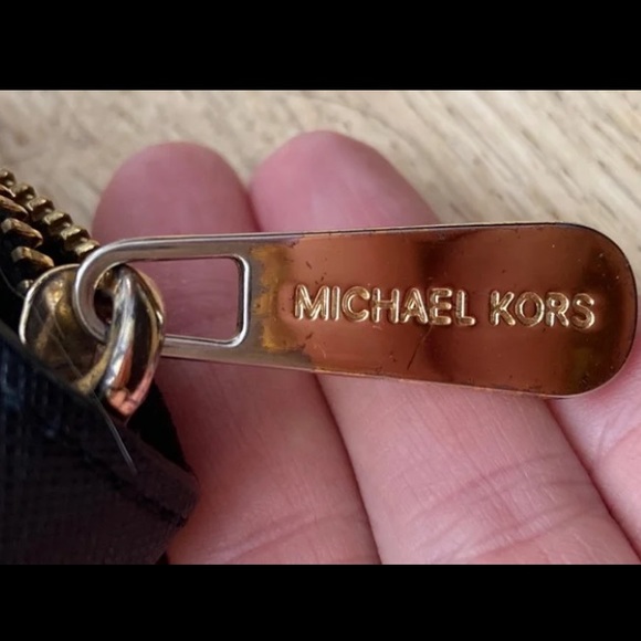 Michael Kors Wristlet Wallet - Picture 4 of 8